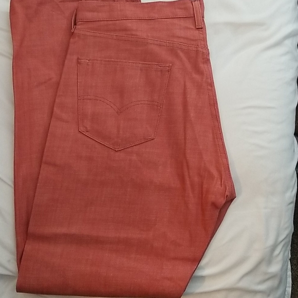 New 501 Levi Strauss and Co. Jeans - Picture 4 of 4